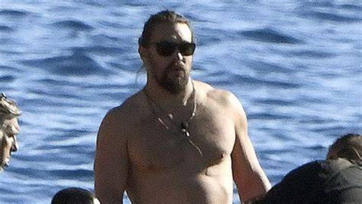 Jason Momoa Goes Shirtless In Mallorca Amid Split From Lisa Bonet – Photos