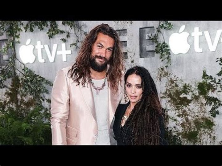 Jason Momoa & Lisa Bonet Kiss After He Sweetly Surprises Her By Restoring Her First Car — Watch