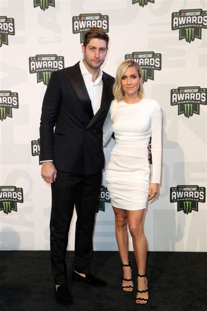 Jay Cutler Responds After Kristin Cavallari Shades Their Marriage – Hollywood Life