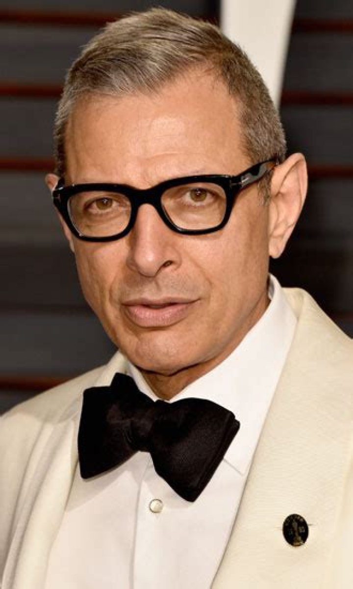 Jeff Goldblum Celebrity Profile – Hollywood Life