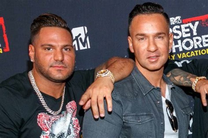 Jen Harley Frantically Hides From Ronnie Ortiz-Magro Before His Arrest In New Security Vid