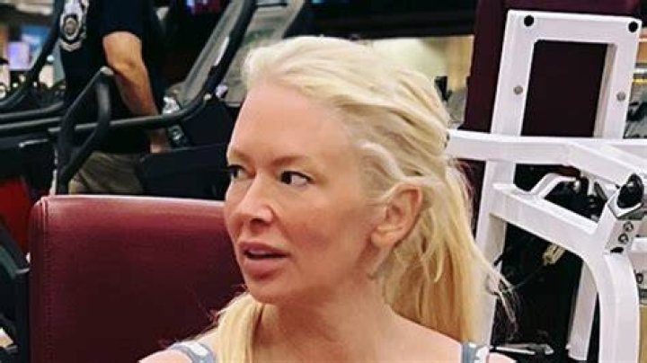Jenna Jameson Shows Off Amazing 57 lbs. Weight Loss After Getting Sober – Before & After Pics
