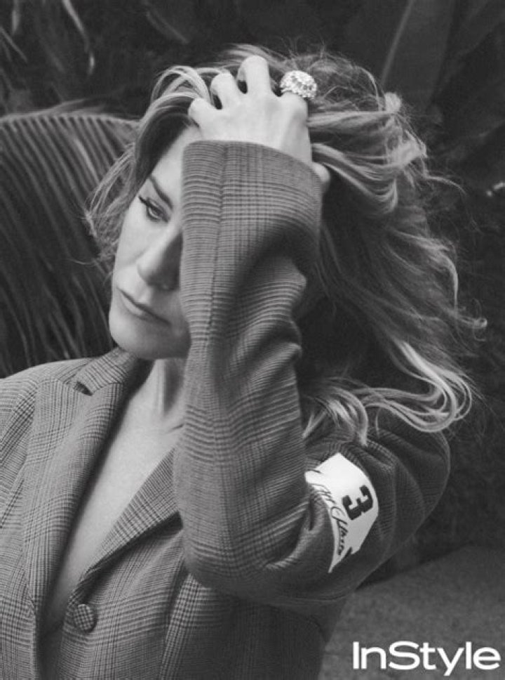 Jennifer Aniston: Cover Of ‘InStyle’ Magazine — September 2018