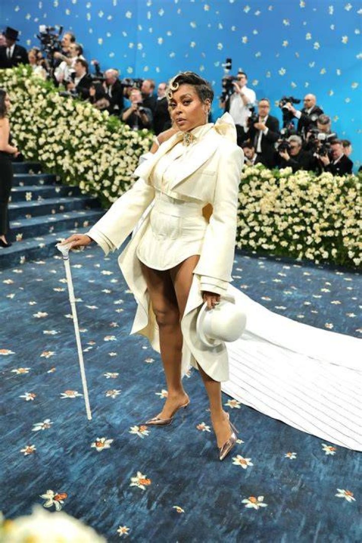 Jennifer Lopez, Bella Hadid & More Best Dressed Celebrities Of The Week – Quarantine Edition