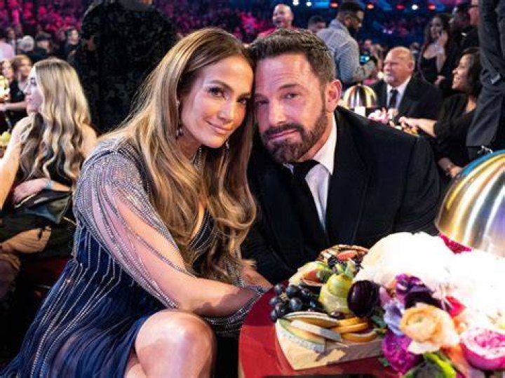 Jennifer Lopez & Ben Affleck Are Reportedly Selling Their Home Amid Breakup Rumors