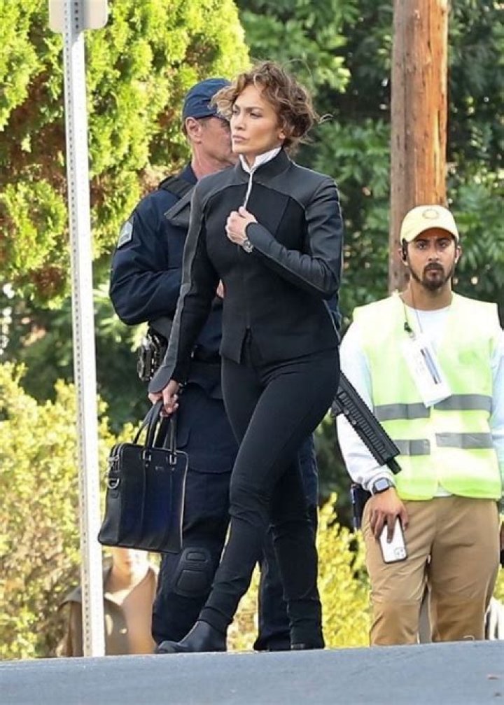 Jennifer Lopez Rocks Futuristic Jacket & Pants On Set of ‘Atlas’ – Hollywood Life