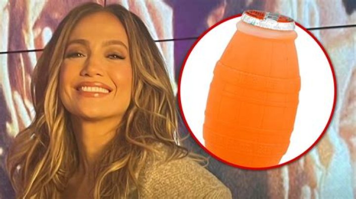 Jennifer Lopez Tries to Explain What the ‘Orange Drink’ Is in Her Viral Bodega Order
