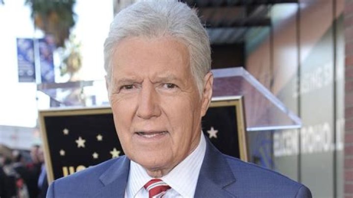 ‘Jeopardy’ Host Dies After Revealing Cancer – Hollywood Life
