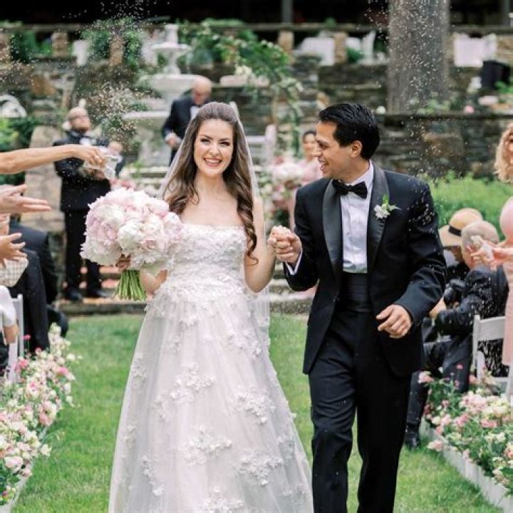 Jerry Ferrara: ‘Entourage’ Star Weds Breanne Racano In Ohio Ceremony — Pics