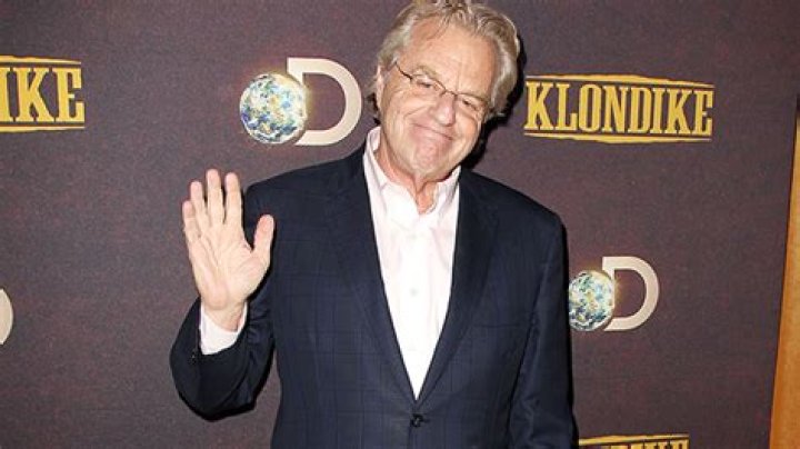 Jerry Springer Talks ‘Judge Jerry’ Season 3: Interview – Hollywood Life
