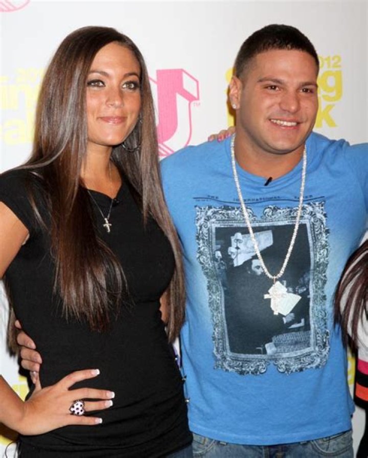 Jersey Shore’s Sammi & Ronnie Living Together — Couple Moves In – Hollywood Life