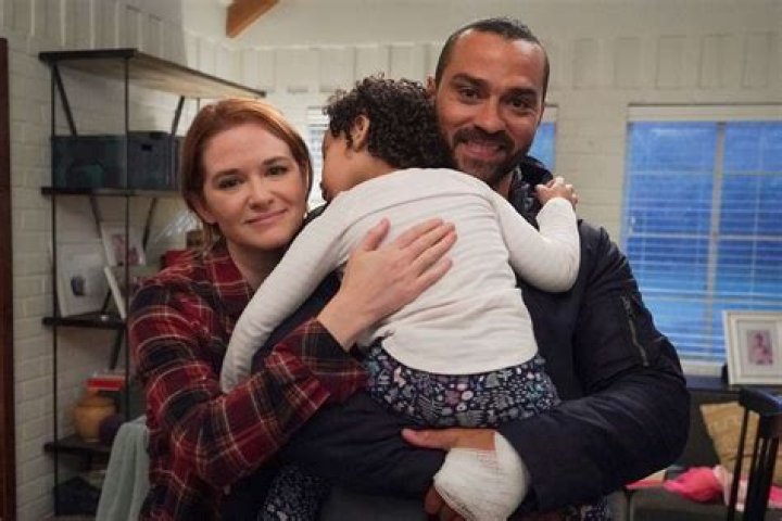 Jesse Williams & Sarah Drew Are Returning To ‘Grey’s Anatomy’ – Hollywood Life