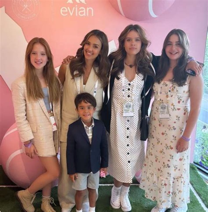 Jessica Alba’s Daughter Honor, 13, Looks So Grown Up On First Day Of 8th Grade — Photos