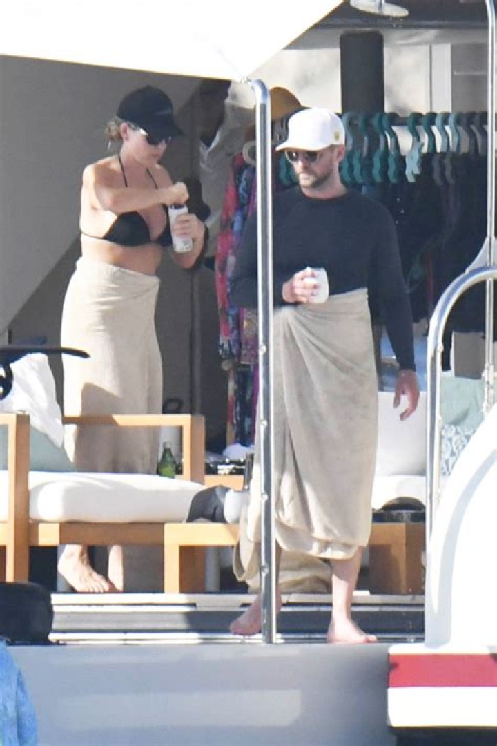 Jessica Biel In Black Bikini On Yacht During Vacation: Photos – Hollywood Life