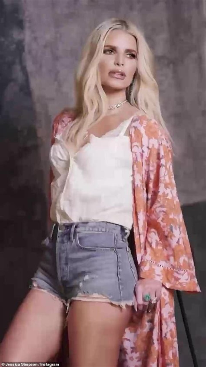 Jessica Simpson Admits She’ll Always Love Wearing Daisy Dukes: ‘It’s Authentically A Part Of Me’