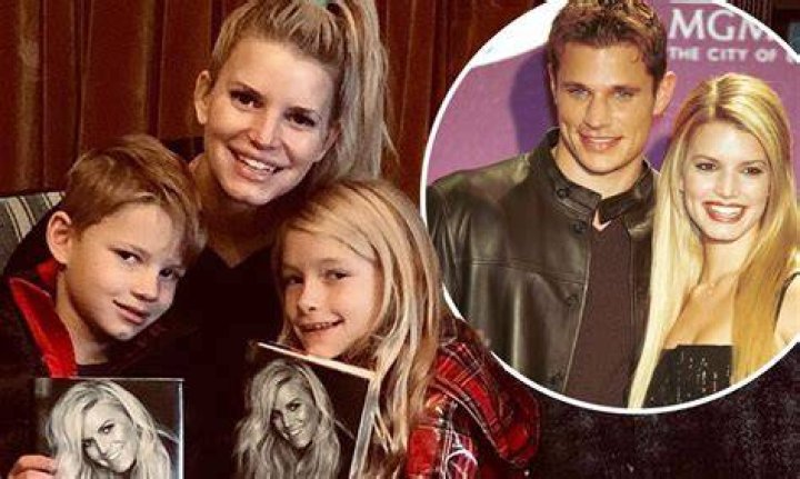Jessica Simpson Dishes Details On Her Divorce From Nick Lachey – Hollywood Life