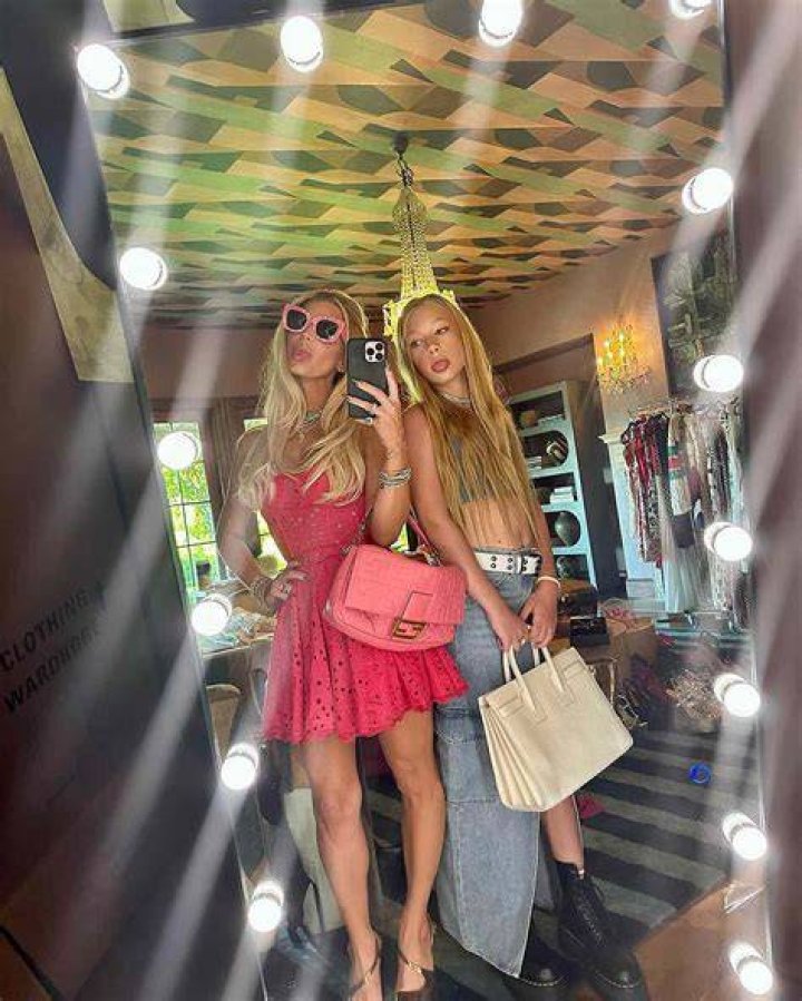 Jessica Simpson’s Daughter Maxwell, 11, Lifts Up Her Mom Outside Music Studio: Photo