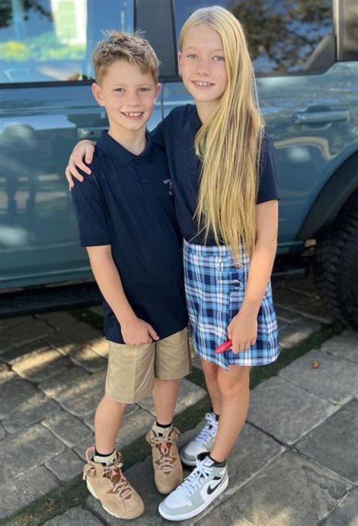 Jessica Simpson’s Kids Maxwell, 9, & Ace, 8, Look So Tall & Grown Up As They Hug On 1st Day Of School — Photo