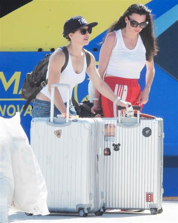 Jillian Michaels Marries DeShanna Marie Minuto In An Italian Ceremony – Hollywood Life