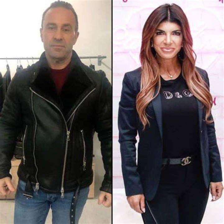 Joe Giudice Compliments Teresa’s New Breast Implants After Split & Fans Are Confused