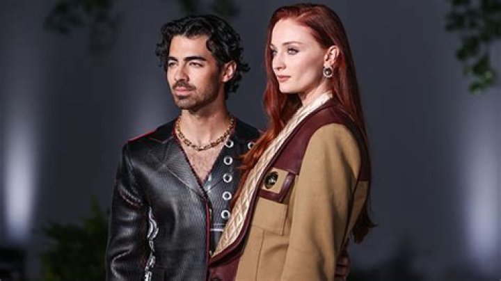 Joe Jonas Says He Didn’t ‘Abduct’ His and Sophie Turner’s Kids – Hollywood Life