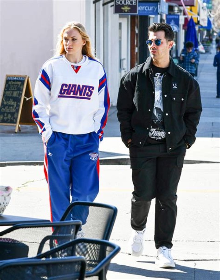 Joe Jonas Wears Nothing But His Birthday Suit In Bathroom Selfie Taken By Sophie Turner