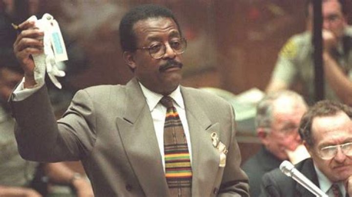 Johnnie Cochran Celebrity Profile – Hollywood Life