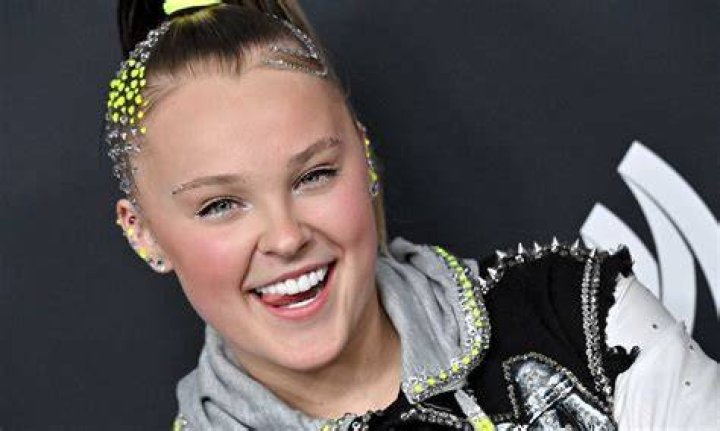 JoJo Siwa Says She Was ‘Not Invited’ To Kids’ Choice Awards: Video – Hollywood Life
