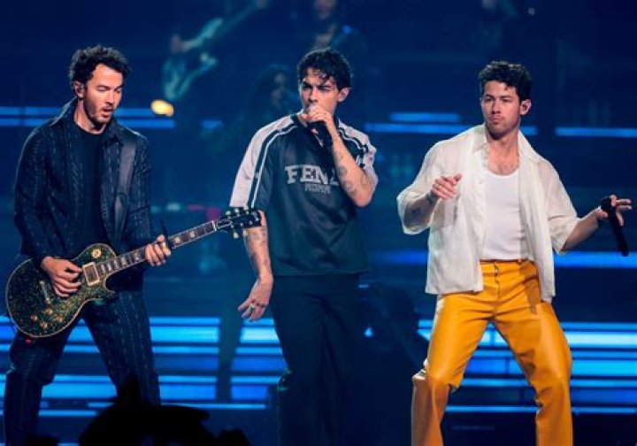 Jonas Brothers Perform Four New Songs At Summer Tour Kickoff