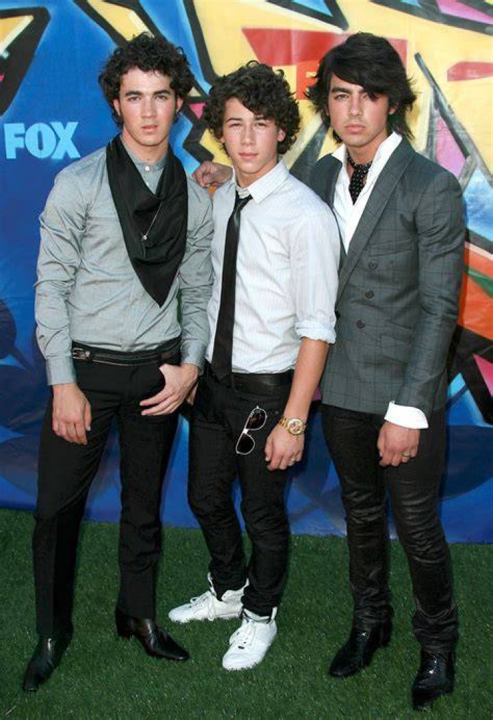 Jonas Brothers Then & Now: Photos – Hollywood Life