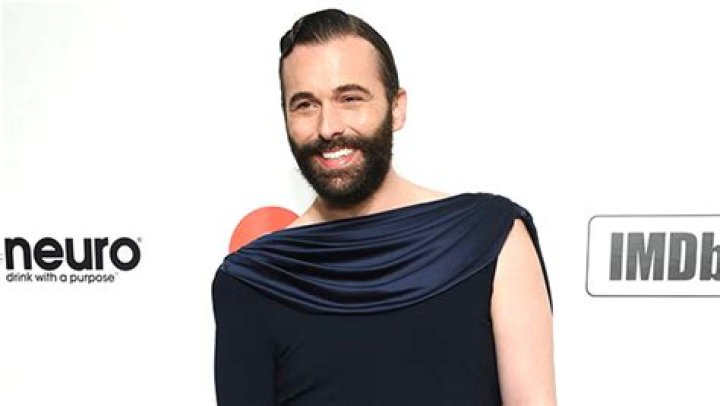 Jonathan Van Ness Shaves Face During Quarantine & His Beard Is Gone – Hollywood Life