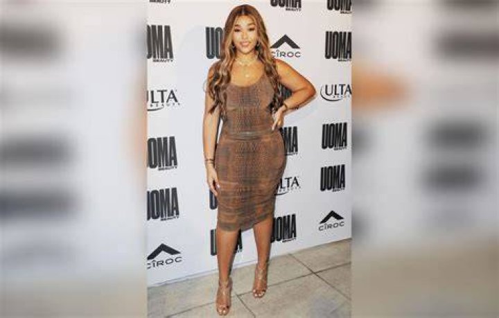 Jordyn Woods Shows Off Her Curves In Very Skimpy, String Cut-Out Swimsuit – See Sexy Clip