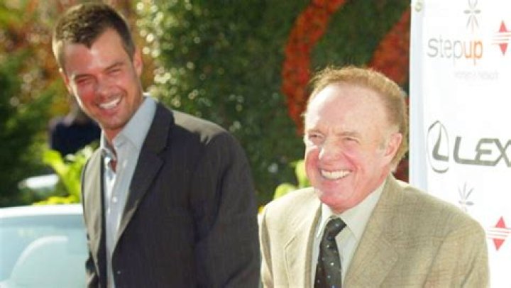 Josh Duhamel Reacts To James Caan’s Death In Tearful Tribute Video – Hollywood Life