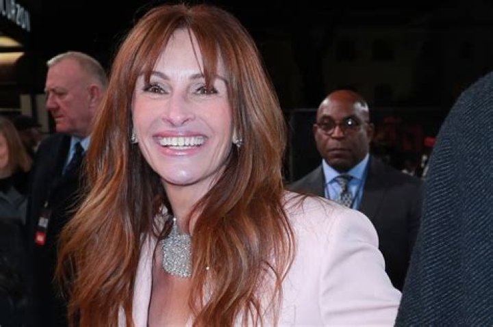 Julia Roberts Wears This Mascara on the Red Carpet & It’s 40% Off