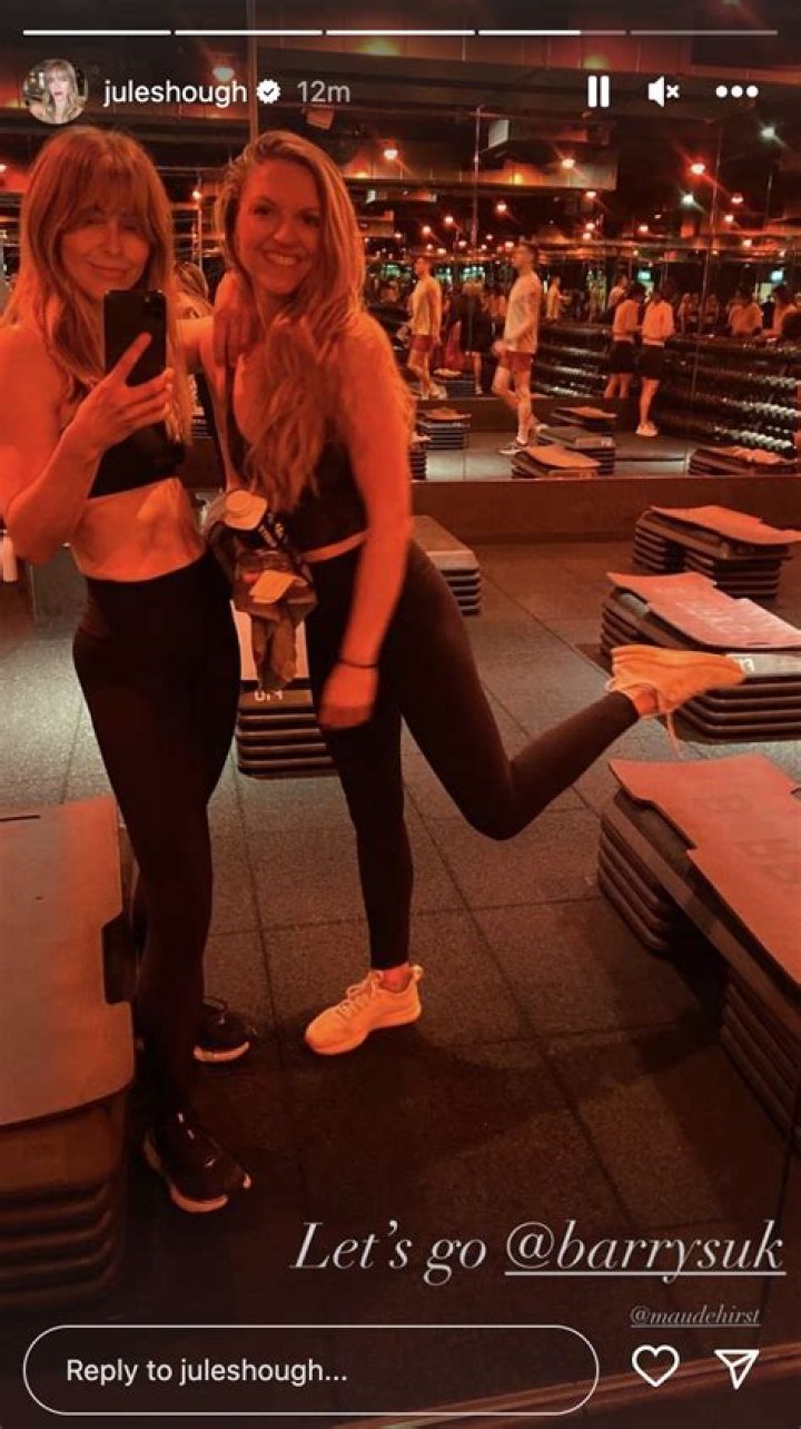 Julianne Hough Flaunts Her Abs In New Instagram Pic – Hollywood Life