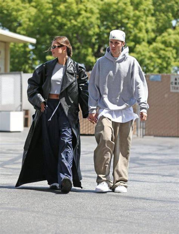 Justin Bieber Can’t Wait To Go ‘Somewhere Warm’ With Hailey Baldwin When Quarantine Ends