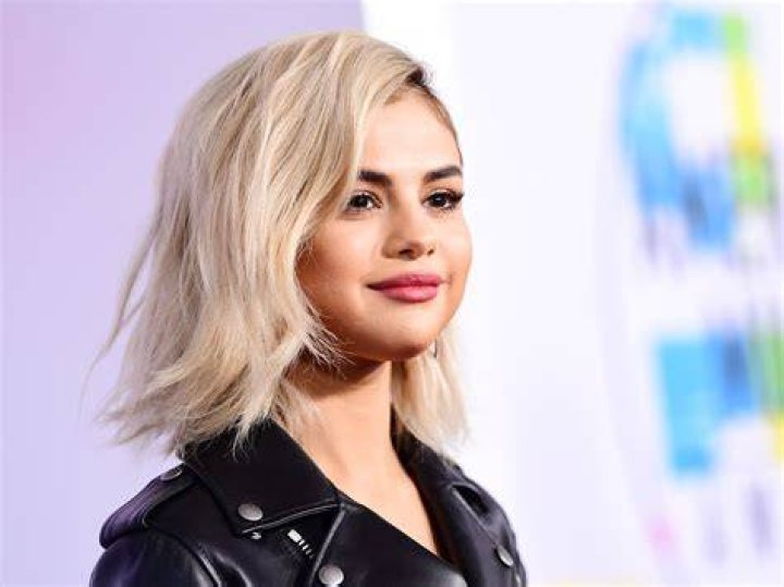 Justin Bieber & Selena Gomez Fight — The Biebs Sleeps Over After Feud – Hollywood Life