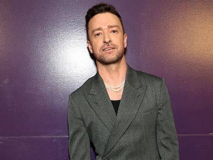 Justin Timberlake Pauses Texas Show to Help Fan: Watch