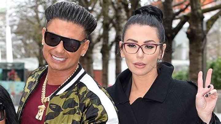 JWoww & Pauly D Kiss In New ‘Jersey Shore’ Preview — Watch – Hollywood Life