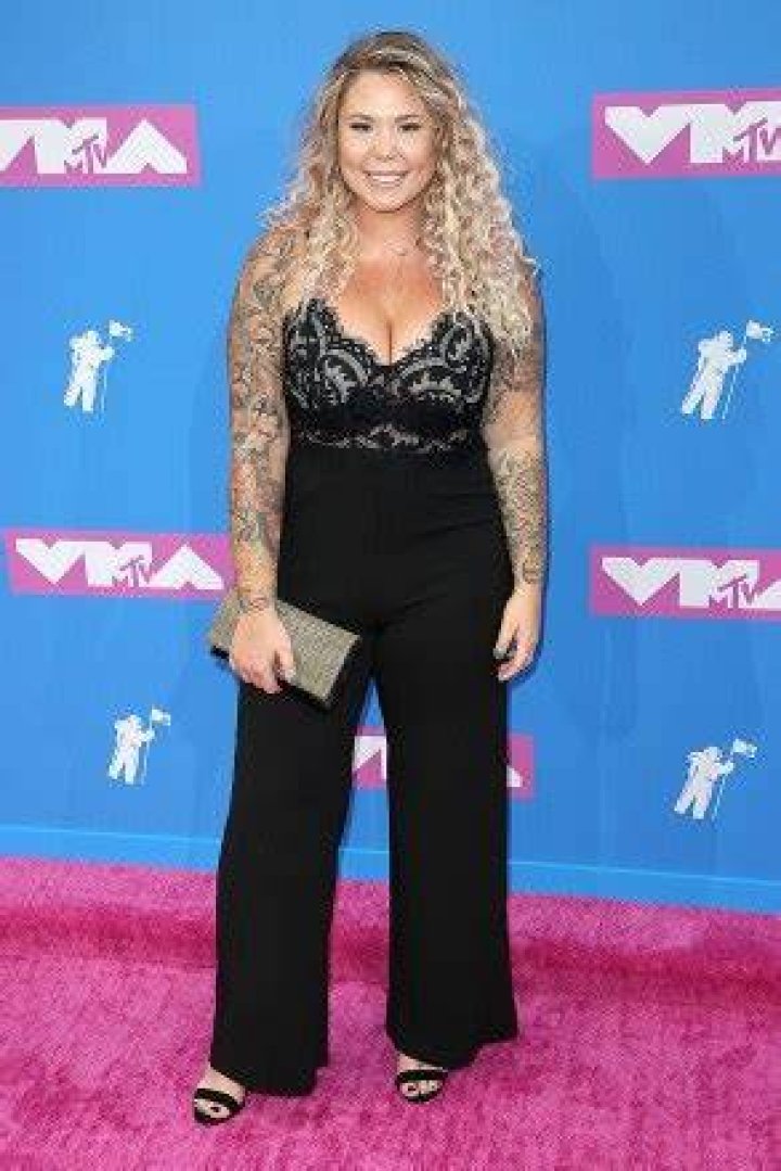 Kailyn Lowry Rocks Lingerie In BTS Look At Sexy Post-Baby Photo Shoot — Watch