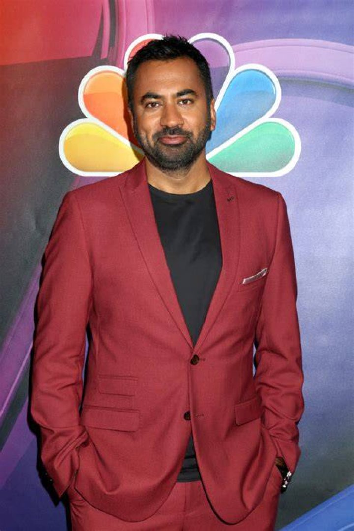 Kal Pen — See Pics Of The Actor – Hollywood Life