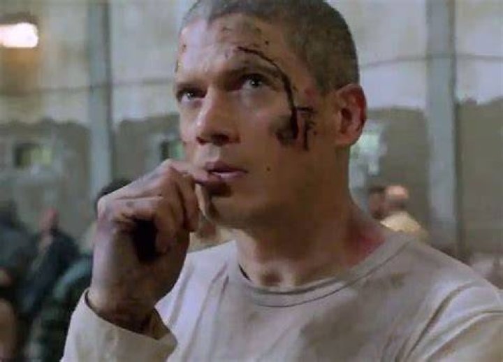 Kaniel Outis’ Escape Plan — Michael Plots His Ogygia Exit – Hollywood Life