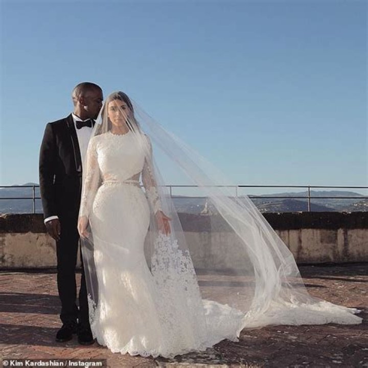 Kanye West & Kim Kardashian Anniversary: Pics