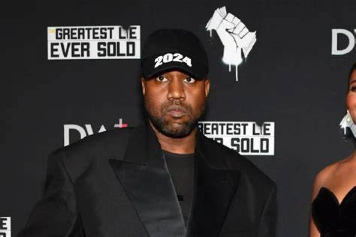 Kanye West Registers To Vote In Wyoming After Tweeting He’s Running For President: ‘It’s Easy