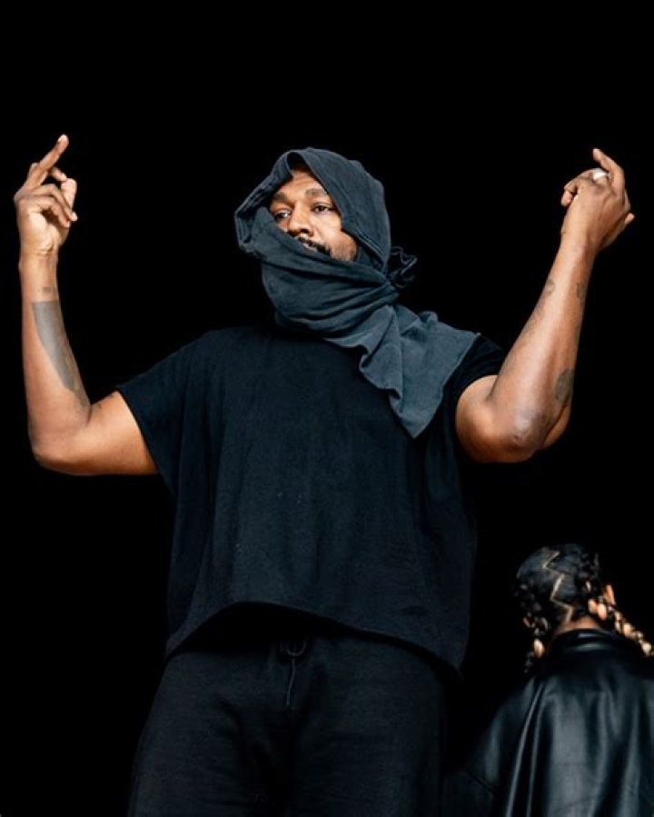 Kanye West Slammed for KKK-Style Hood and Antisemitic Lyrics – Hollywood Life