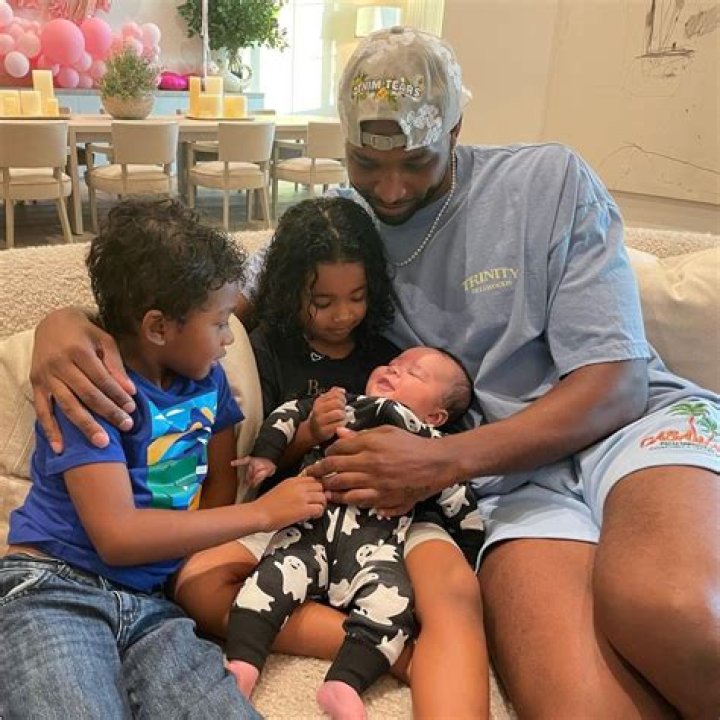 Kardashian Exes Kylie & Travis, Khloe & Tristan Reunite For Pumpkin Fun With Their Kids — Pics