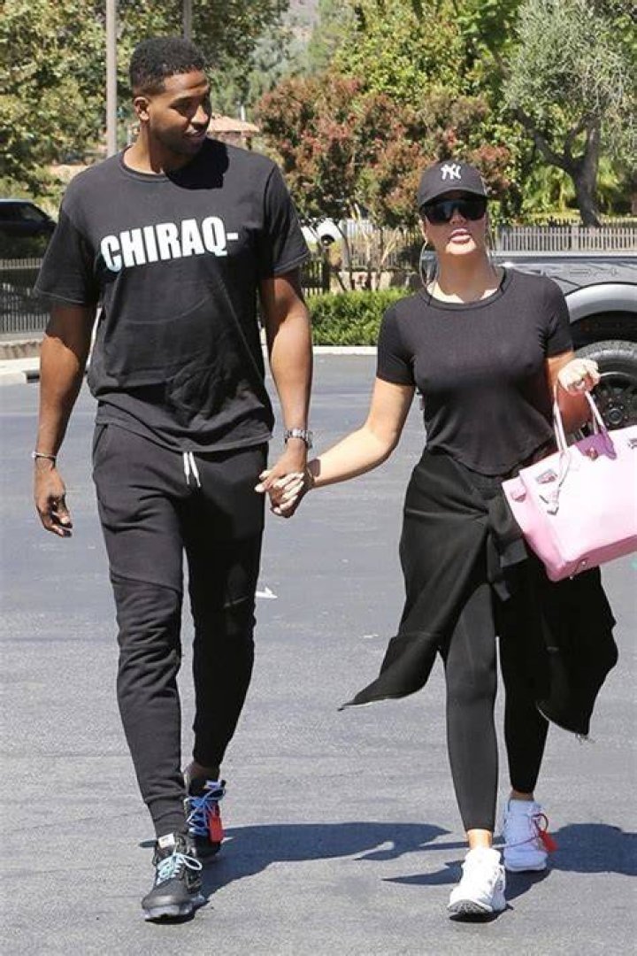 ‘Kardashians’ Fans Are Convinced Tristan Thompson Looked Worried About Affair In Premiere