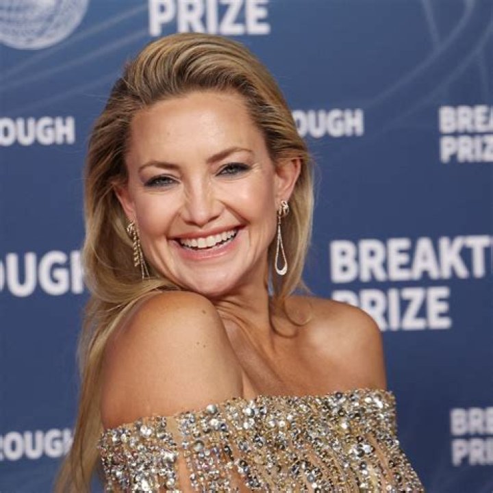 Kate Hudson Models Tiny White Bikini Before Slipping Into A Sexy LBD: Video
