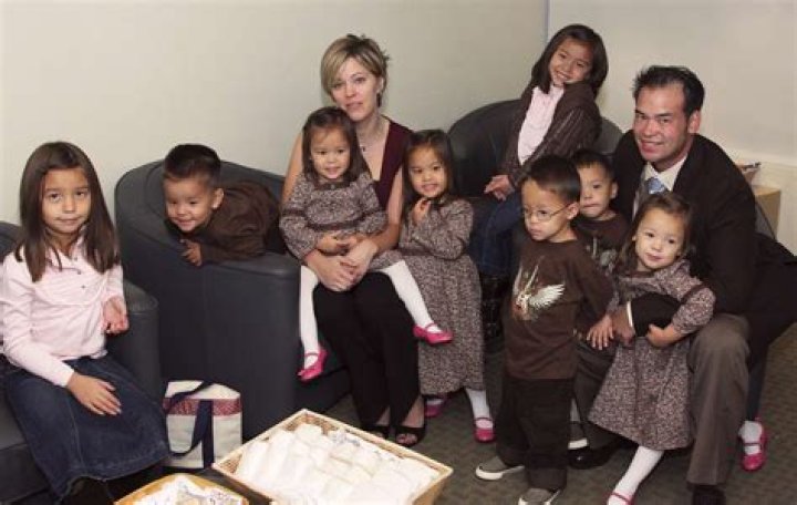 Kate & Jon Gosselin Both Find It ‘Painful’ The Family Is So Divided On Sextuplets 15th Birthday
