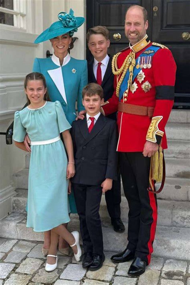 Kate Middleton & Her Children — PICS